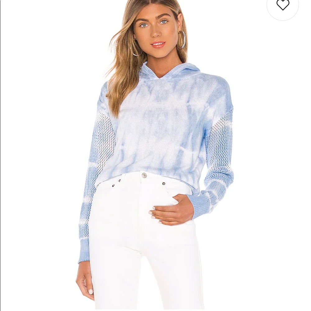 Tallie Hooded Sweater in Blue & White